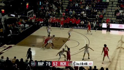 [杨瀚森单臂暴扣]燃起来了！杨瀚森接球转身单臂暴扣